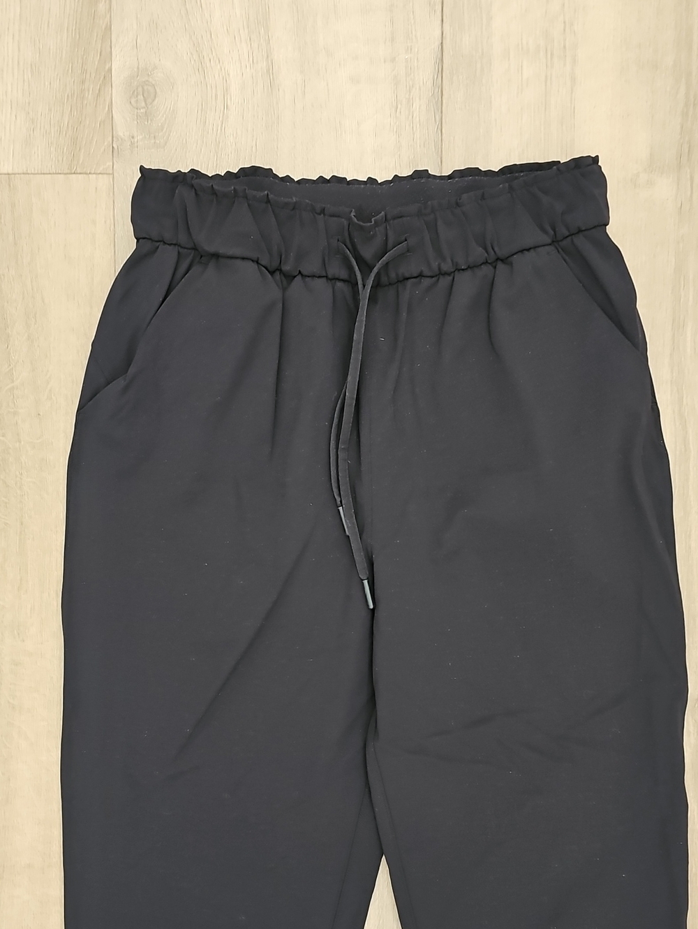 Lululemon Keep Moving Pant 7/8 High-Rise Black Size 6 - Picture 3 of 6